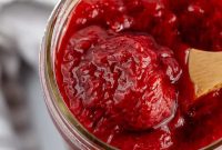 Homemade Strawberry Compote: Quick Recipe for Desserts