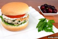 Greek Turkey Burgers with Dill-Garlic Aioli