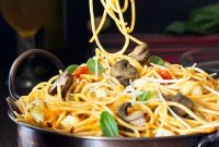 Caramelized Cauliflower & Mushroom Spaghetti Recipe for Dinner