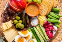 Dietitian’s Guide to Building the Ultimate Snack Plate