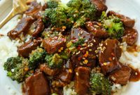 20-Minute Gluten- and Dairy-Free Skillet Beef & Broccoli Dinner