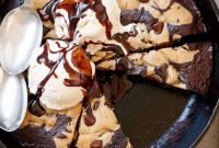 Chewy Chocolate Chip Brookie Recipe: Brownie-Cookie Mashup
