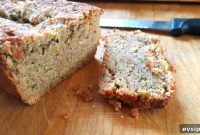 Keto Zucchini Bread Recipe with Vegan Options and Low-Carb Tips