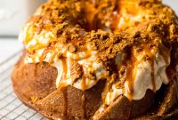 Silky Cookie Butter Layer Cake Recipe for Dessert Fans