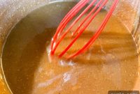 Homestyle Brown Gravy Recipe for Roast Beef and Mashed Potatoes