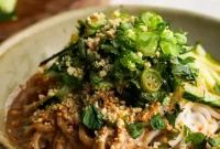 Creamy Cold Sesame Noodles Recipe with Garlic and Scallions