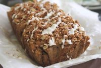 Apple Streusel Bread Recipe with Cinnamon Crumble