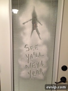 Elf says goodbye