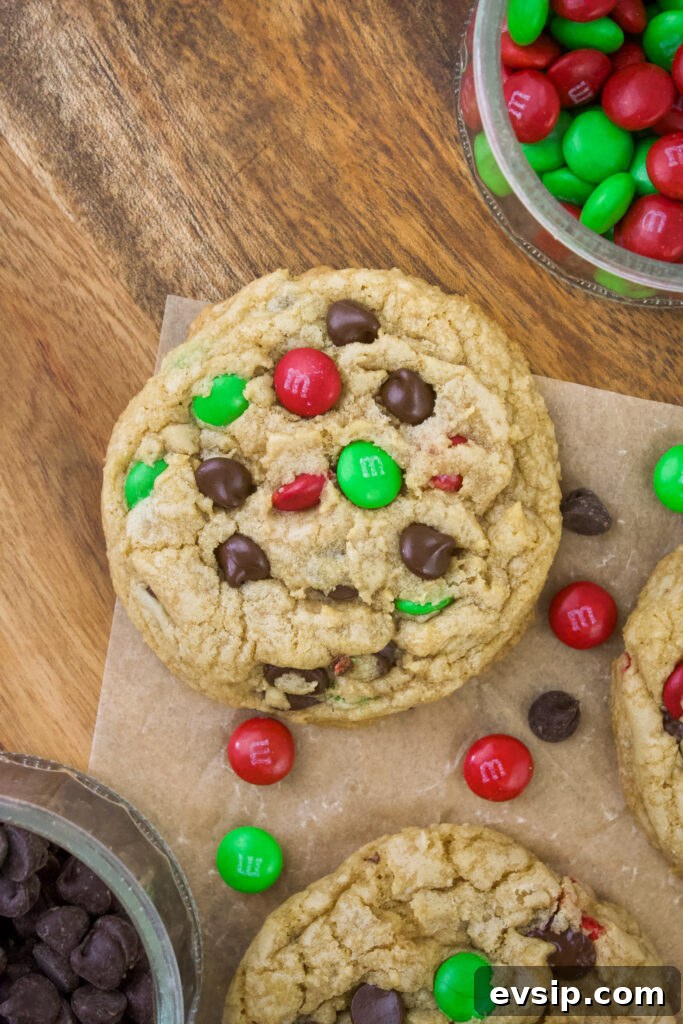 Christmas M&M Cookies: Festive Holiday Cookie Recipe 2 Christmas M&M cookies