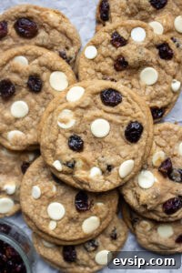 Christmas M&M Cookies: Festive Holiday Cookie Recipe 11 Cranberry White Chocolate Cookies