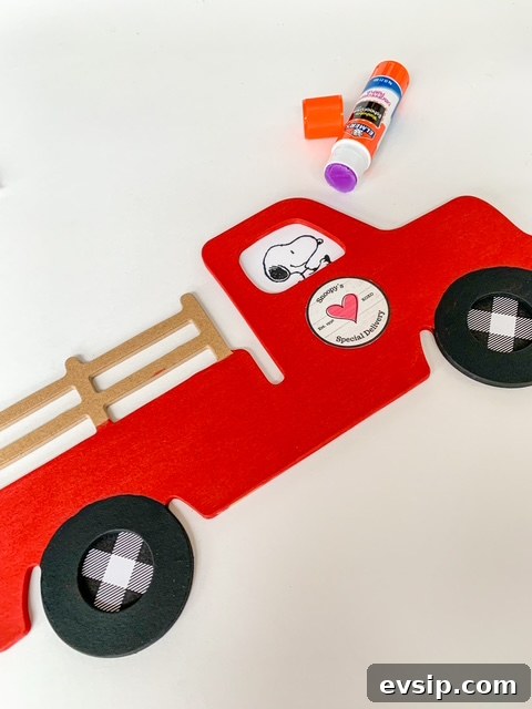 Snoopy’s Special Delivery Truck Craft Project for Kids 7 img 21621 6
