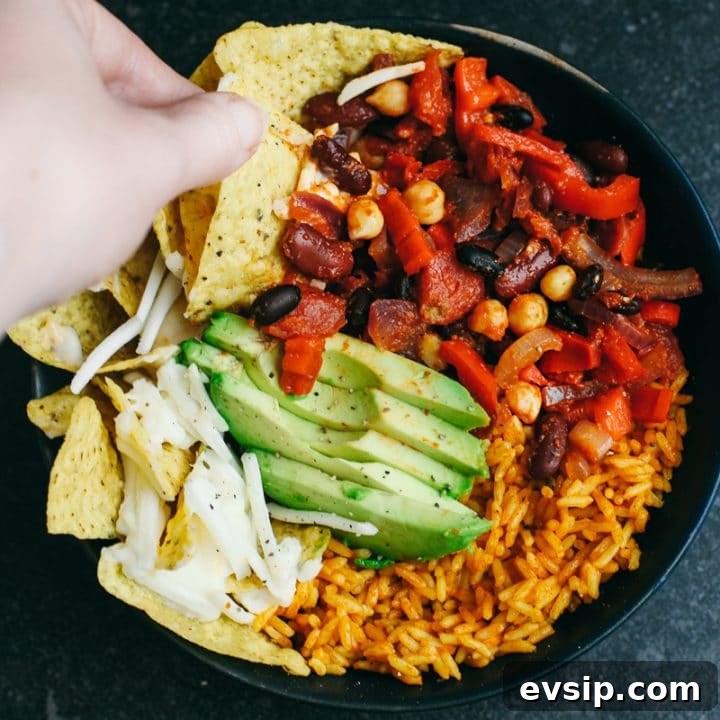 #Vegan Bean Chilli Nacho Bowl