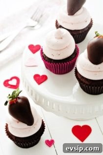 Chocolate-Covered Strawberry Cupcakes: Decadent Valentine Dessert 2 img 3779 1