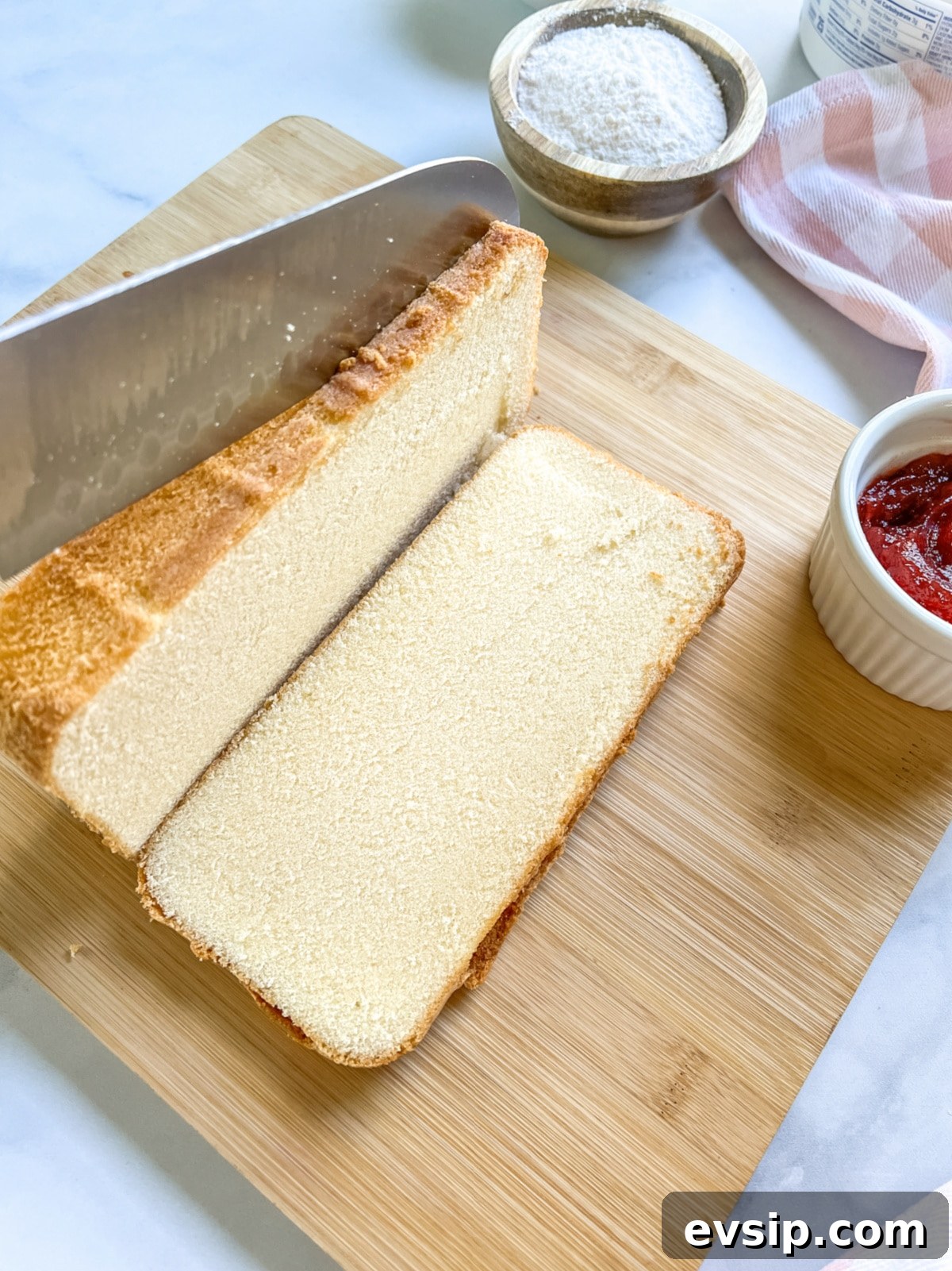 slice pound cake into fourths