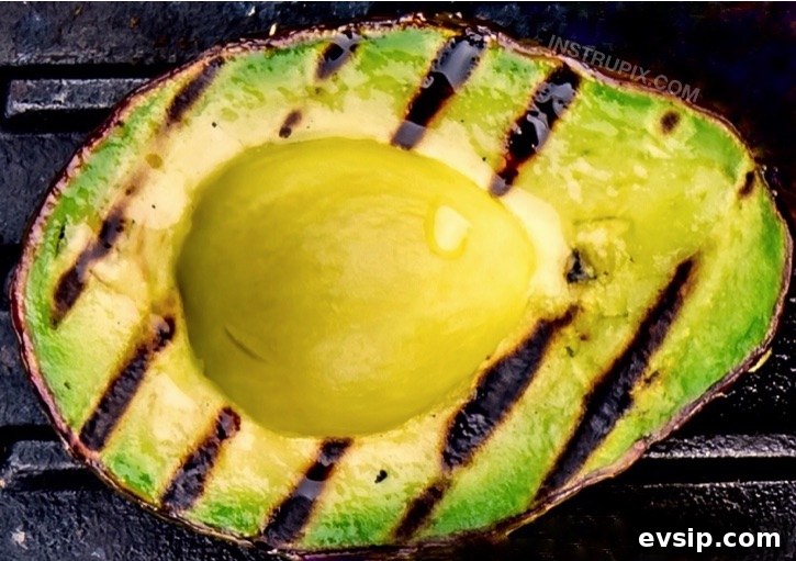 Grilled Avocado Guacamole Recipe for Smoky Flavor 3 How to grill avocados for grilled guacamole!