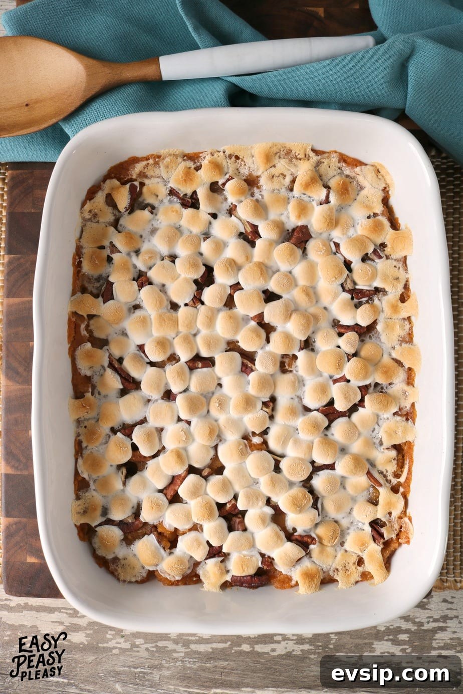 Sweet Potato Casserole Recipe: A New Holiday Tradition 3 Try this simple yet exquisite Sweet Potato Casserole this holiday season. This is the dish to round out your Thanksgiving and Christmas menus.