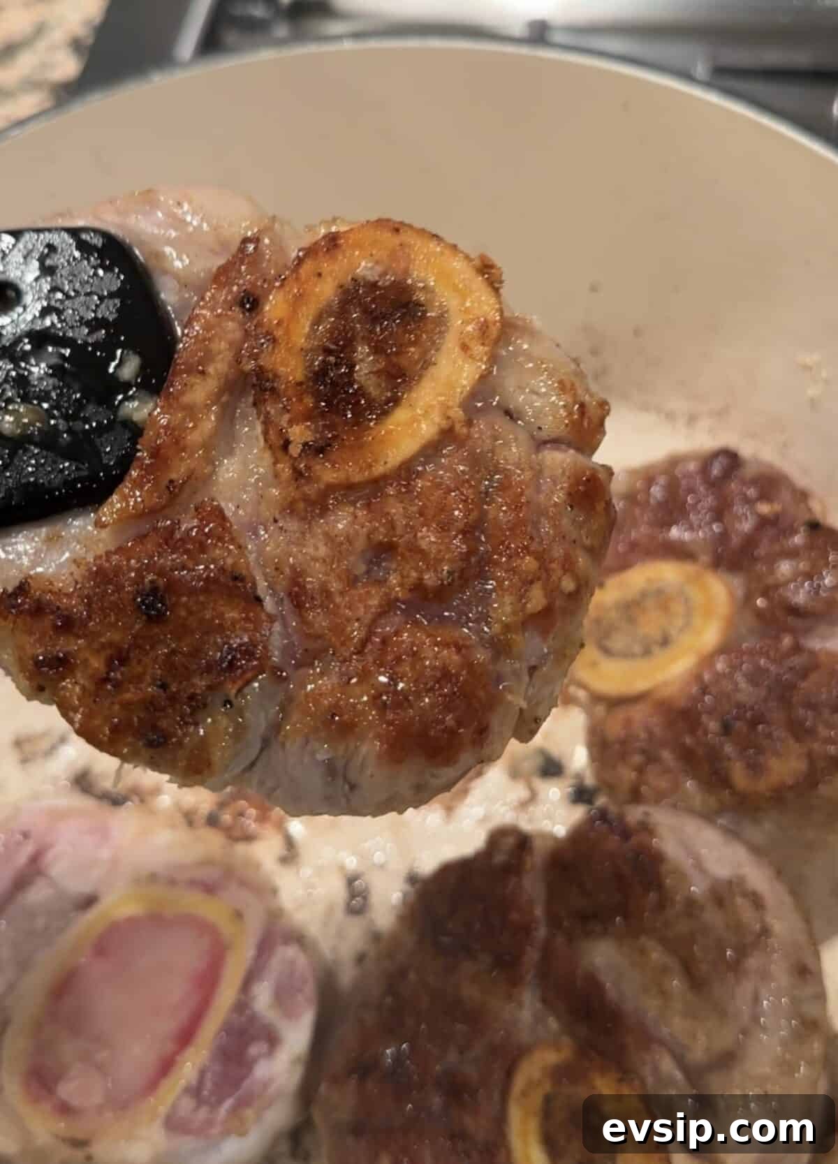 Osso Buco: Classic Braised Veal Shanks Recipe for Rich Flavor 5 img 5903 4