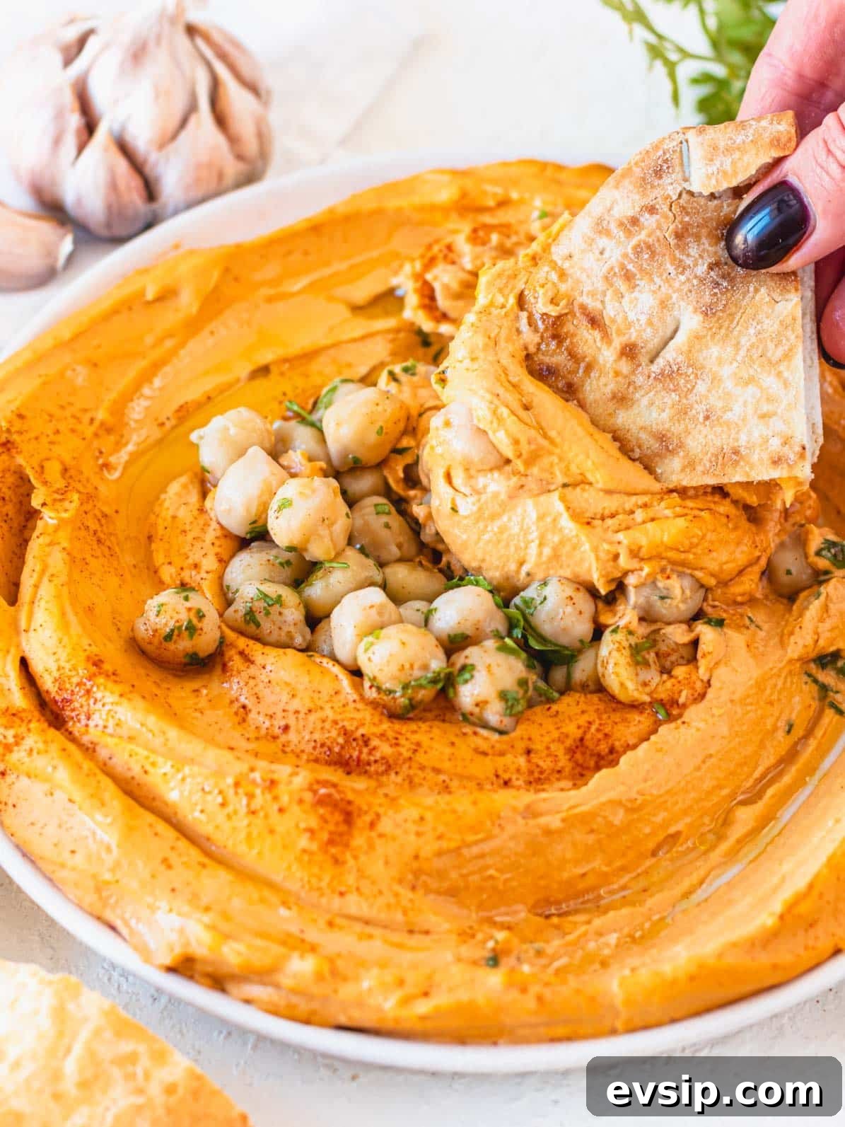 roasted red peppers hummus