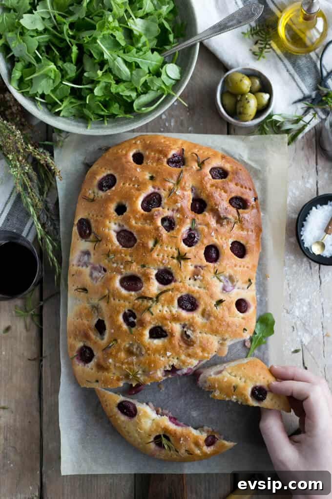 Traditional focaccia bread with rosemary and red grapes | via @annabanana.co
