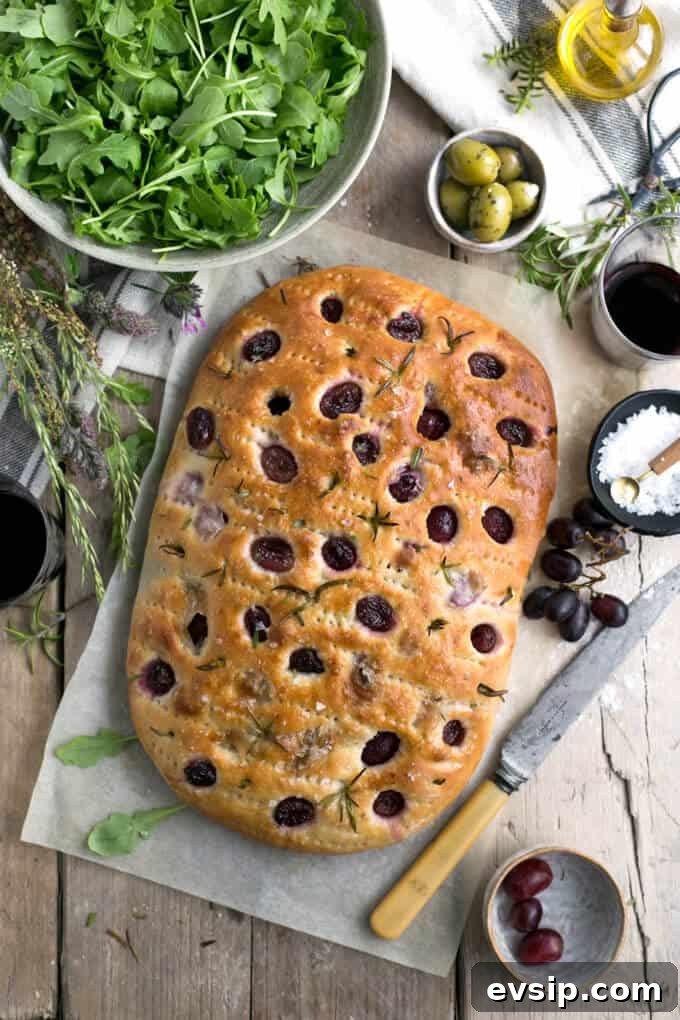 Rosemary focaccia with red grapes, sea salt and olive oil | via @annabanana.co