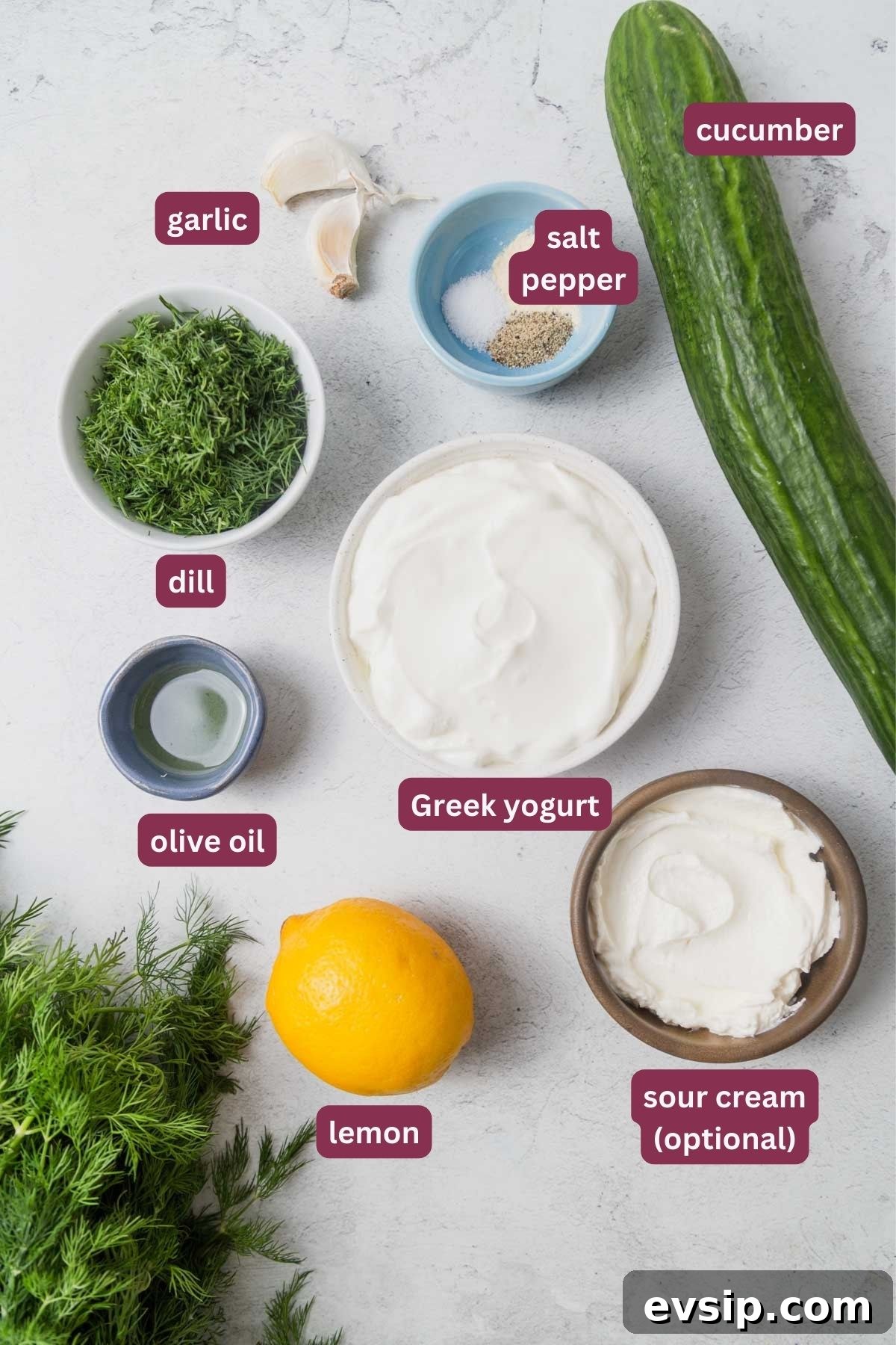 ingredients for tzatziki sauce recipe.