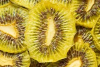 How to Make Dehydrated Kiwi Slices at Home