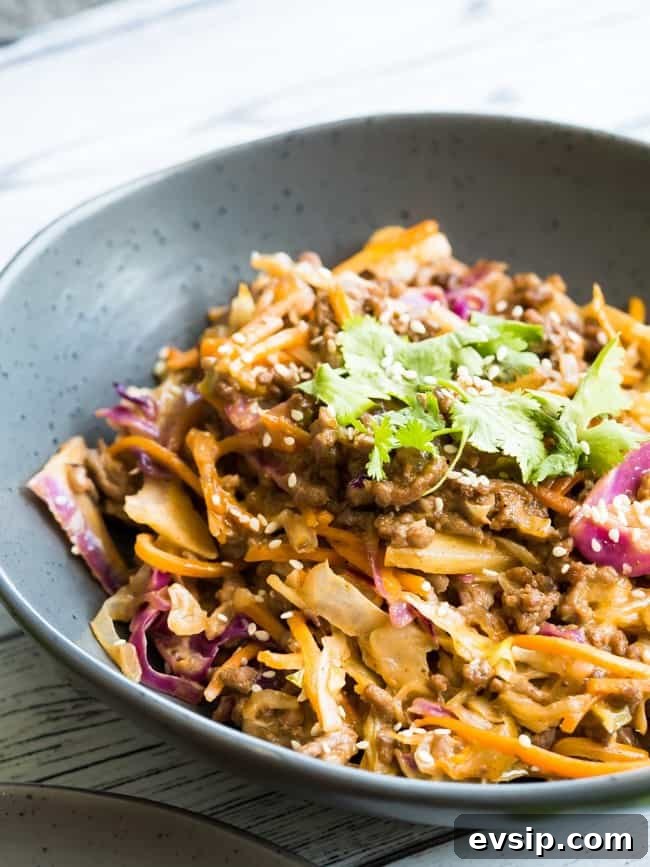 creamy keto slaw