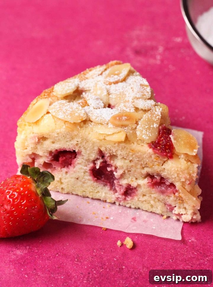 Strawberry Almond Cake Recipe with Almond Glaze 3 strawberry almond cake slice