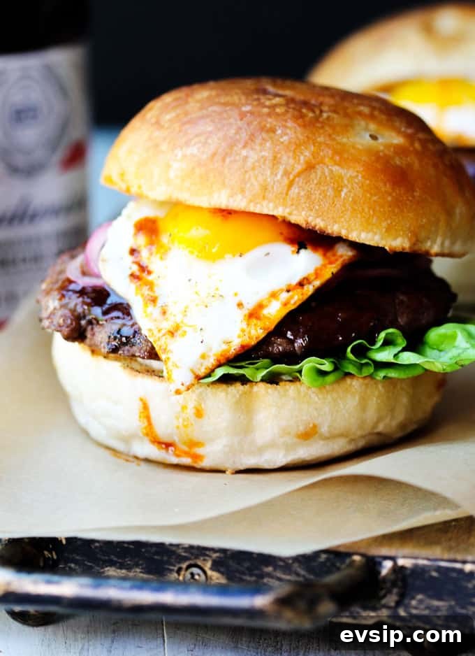 Smoky BBQ Burger with Garlic Aioli and Fried Egg Recipe 4 Smoky Burger with fried egg